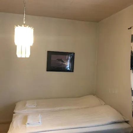 18m2 Shared Twin In A Villa/ Centrum Homestay szállás Turku
