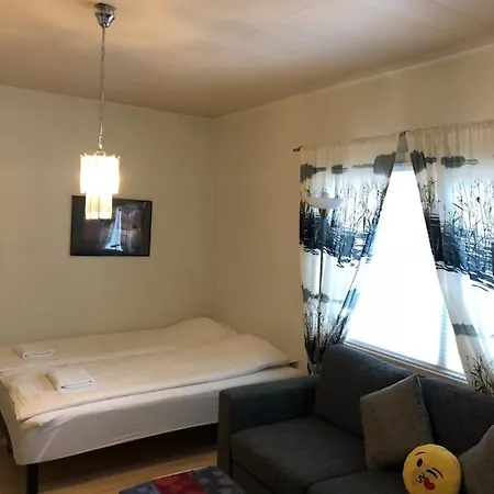 18m2 Shared Twin In A Villa/ Centrum منزل للإقامة