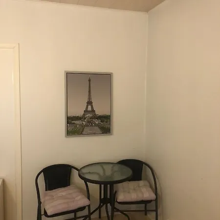 18m2 Shared Twin In A Villa/ Centrum Homestay szállás *