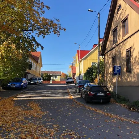 18m2 Shared Twin In A Villa/ Centrum Homestay szállás Turku